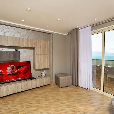 아파트 Valbona Apartament's 2